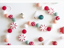 Load image into Gallery viewer, Pinwheel Garland
