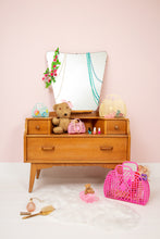 Load image into Gallery viewer, Small Retro Basket - Sun Jellies
